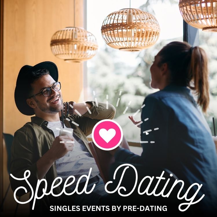 Miami attendees of Speed Dating in Florida enjoying the event!